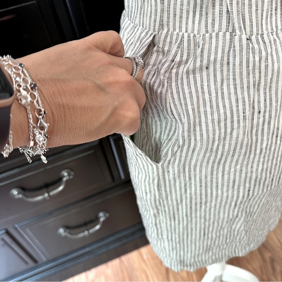 GREYLIN Linen Blend Mini Dress XS Gray White Stripe Open Back - Picture 7 of 16